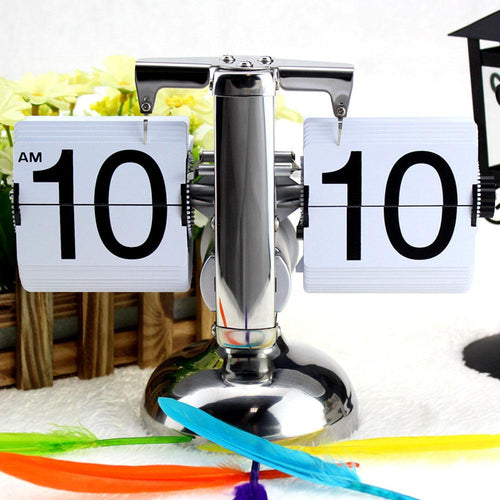 2018  Small Scale Table Clock Desktop Retro Flip Clock Stainless Steel Flip Internal Gear Operated Quartz Clock